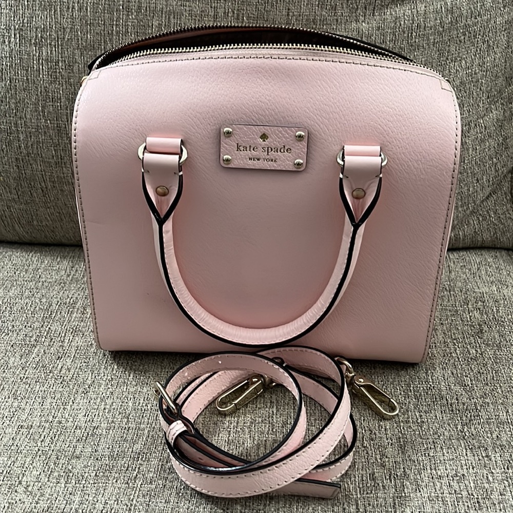 New without tags light pink Kate spade top handle/shoulder bag.